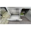 Image 7 : GROUP LOT OF LYNX OUTDOOR KITCHEN COMPONENTS. NATURAL GAS. 36" OUTDOOR GRILL, WARMING DRAWER,