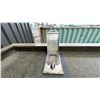 Image 14 : GROUP LOF OF JACKSON GRILLS OUTDOOR KITCHEN ITEMS. NATURAL GAS. 41" 5 BURNER GRILL, 25" ICE BUCKET,