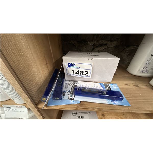 GROUP OF APPROX 13 PREMIER TESTING INSTRUMENTS TDS METER WATER QUALITY TESTERS.