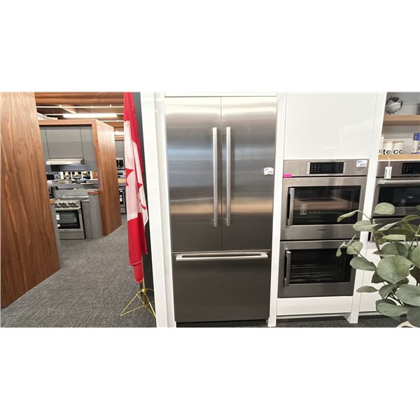 BOSCH 36"W X 7'H FRIDGE. FRENCH DOORS, MODEL B36BT935NS. RETAIL $17,000