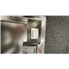 Image 4 : BOSCH BRUSHED BLACK STAINLESS DISHWASHER. MODEL SHX78CM4N. RETAIL $2,400. 3 TRAYS