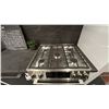 Image 2 : BOSCH 30" 5 BURNER GAS RANGE. MODEL HGIP056UC RETAIL $5,600