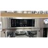 Image 3 : BOSCH WALL OVEN WITH SEPARATE WARMING DRAWER. 30"W X 29" OVERALL HEIGHT. MODEL HWD5051UC OVEN,