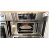 Image 2 : BOSCH 30" STEAM CONVECTION OVEN WITH SEPARATE WARMING DRAWER. MODELS HSLP451UC, HWD5051UC