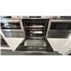 Image 3 : BOSCH 30" CONVECTION WALL OVEN MODEL HBLP454UC. RETAIL $5,460