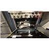 Image 3 : KITCHENAID KFGC506JSS 36", 5.1 CU FT SMART COMMERCIAL-STYLE GAS RANGE W/ 6 BURNERS. RETAIL $7,600...