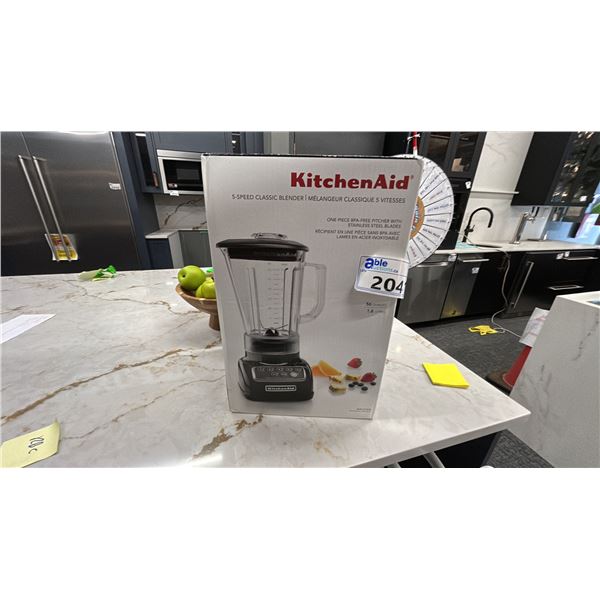 KITCHENAID 5-SPEED CLASSIC BLENDER, 56 OZ ONE PIECE BPA-FREE PITCHER W/ STAINLESS STEEL BLADES.