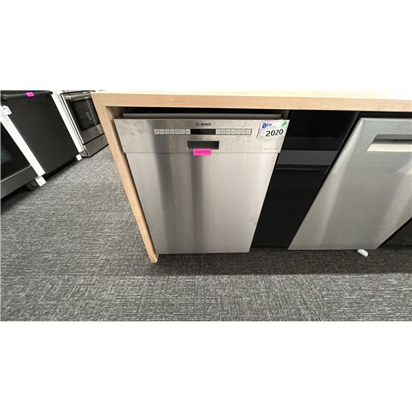 BOSCH SILENCE PLUS 46 DBA 3 RACK DISHWASHER. MODEL SHE53B75UC