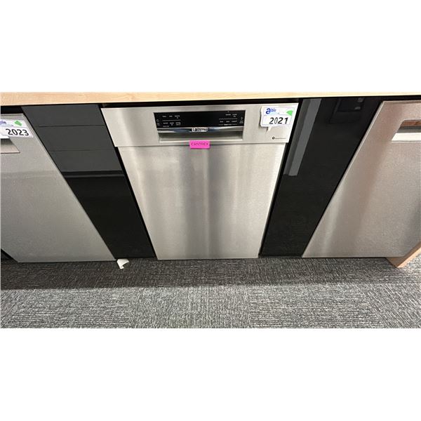 BOSCH DISHWASHER MODEL SHE78CM5N WIFI CONNECTED RETAIL $2,700
