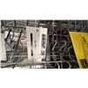 Image 4 : BOSCH DISHWASHER MODEL SHE78CM5N WIFI CONNECTED RETAIL $2,700