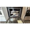 Image 3 : BLOMBERG 24 2.51 CU FT FREE-STANDING ELECTRIC RANGE. MODEL BERC24202SS
