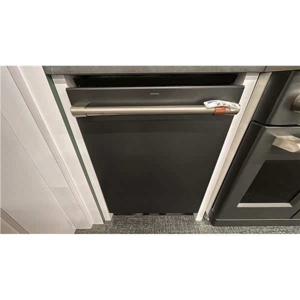 GE CAFE DISHWASHER. MODEL CDT888P3VD1.
