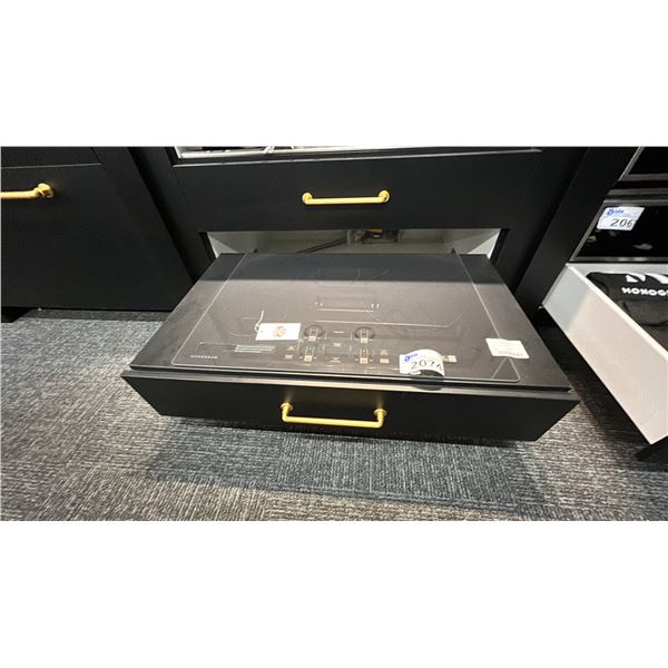 MONOGRAM 30" INDUCTION COOK TOP BLACK. MODEL ZHU30RDTBB RETAIL $6,000