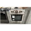 Image 1 : BLOMBERG 30" 5.7 CU FT FULL DEPTH SLIDE-IN INDUCTION RANGE MODEL BIR34452CSS
