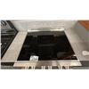 Image 2 : BLOMBERG 30" 5.7 CU FT FULL DEPTH SLIDE-IN INDUCTION RANGE MODEL BIR34452CSS
