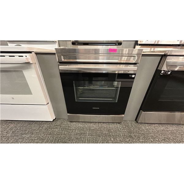 SAMSUNG 6.3 CU FT THERMAL, HIDDEN BAK, 4 BURNER, STSS E. MODEL NE63A111SS/AC