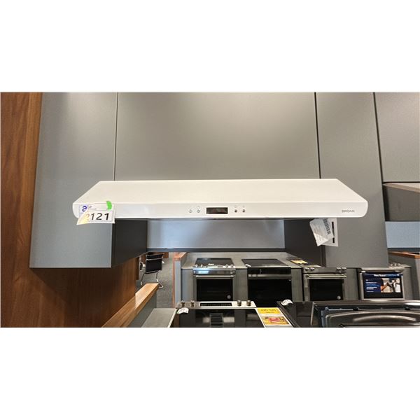 BROAN SAHALE SERIES 400 CFM 30" WHITE HOOD FAN. MODEL BKDJ130WH