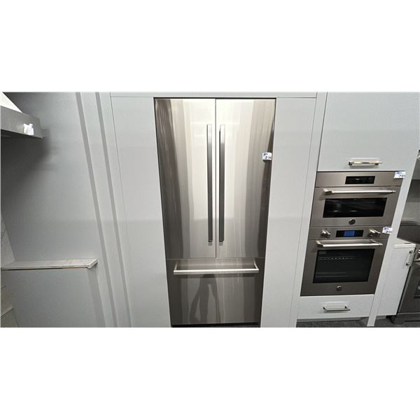 BERTAZZONI 36" X 7'H FRIDGE. MODEL REF36FDBZPNV. RETAIL $13,000