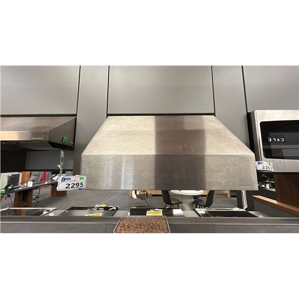 VENT-A-HOOD 30" 600 CFM STANDARD WALL MOUNT RANGE HOOD STAINLESS STEEL MODEL PRH18-230SS
