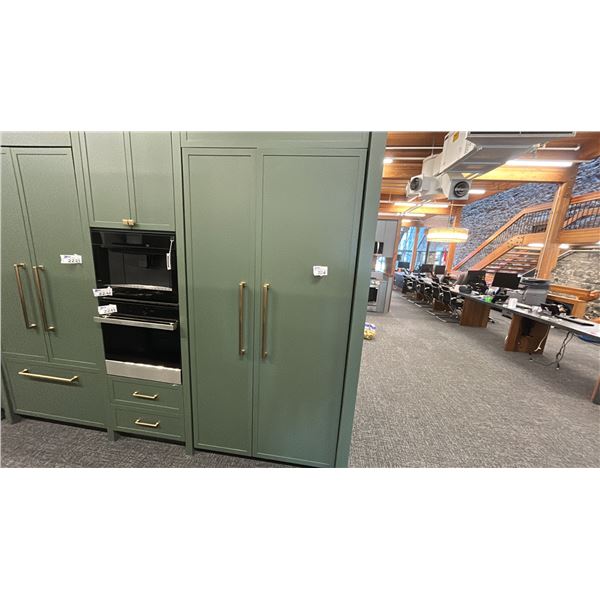 JENNAIR 42" X 7'H OVERALL SIDE BY SIDE FRIDGE FREEZER. 25.5 CU FT BUILT IN. MODEL JRSFS42NMX RETA...