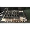 Image 2 : JENNAIR 48" DUAL FUEL RANGE. 6 BURNER PLUS SIDE GRILL. 2 OVENS. MODEL JDRP548HM RETAIL $18,350 S/...