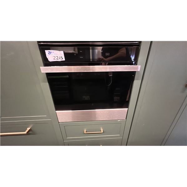 JENNAIR 24" WALL OVEN. SOFT CLOSE, CAPACITIVE TOUCH. MODEL JJW2424HM RETAIL $4,100 S/N EAC4007384