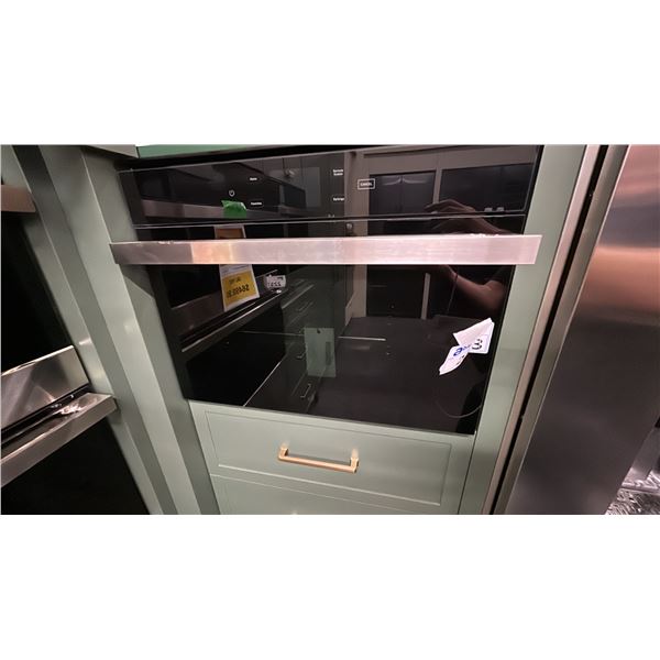 JENNAIR 24" BUILT IN STEAM OVEN, WIFI, RESERVOIR WATER INP. MODEL JJW6024HM RETAIL $4,600 SN EAC0...