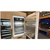 Image 3 : THERMADOR 30" X 7' FRIDGE MODEL T30IB905SP
