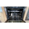Image 4 : THERMADOR 30" DOUBLE COMBI OVEN WITH STEAM CONVECTION MODEL MEDS302WS RETAIL $14,640