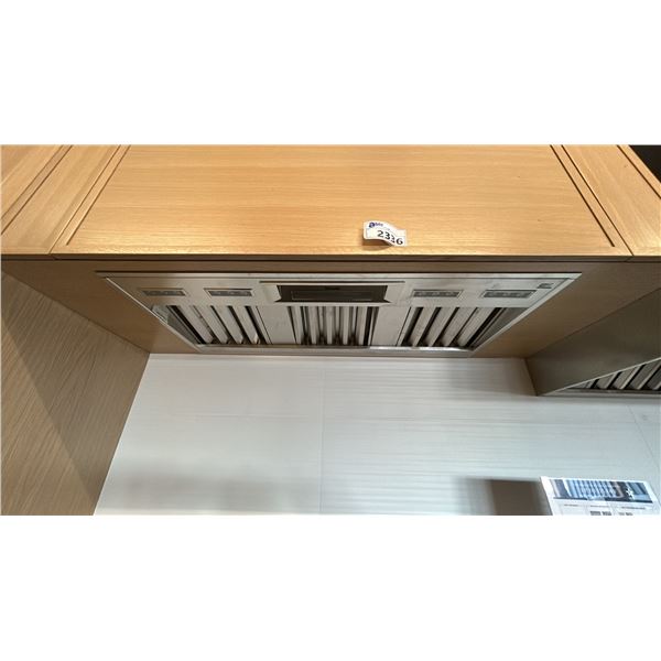 THERMADOR 48" PRO HOOD FAN MODEL VCIN48GWS