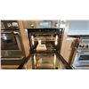 Image 3 : THERMADOR 30" COMBI OVEN WITH MICROWAVE MODEL POM301W RETAIL $11,590