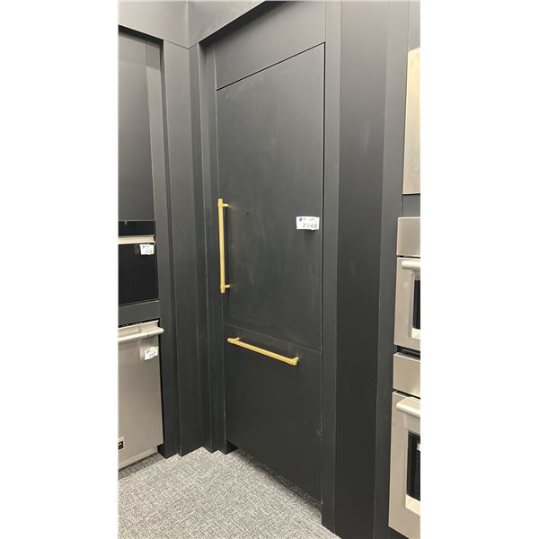 FULGOR 30" X 7' FRIDGE WITH ICE MAKER MODEL FM4BM301FB1 RETAIL $6200