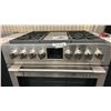 Image 4 : FULGOR 36" 600 SERIES FREESTANDING GAS RANGE MODEL F6PDF364GS1 RETAIL $12,400