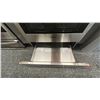 Image 4 : BOSCH 30" INDUCTION SLIDE IN RANGE MODEL H118057C RETAIL $5850