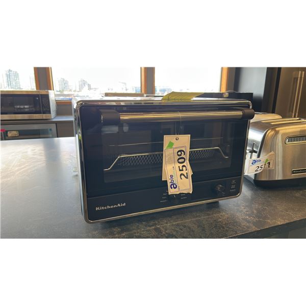 KITCHENAID DIGITAL COUNTERTOP OVEN W AIR FRY MODEL KC0124BM