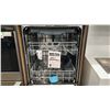 Image 2 : GE 24" DISHWASHER W/ STAINLESS STEEL TUB. MODEL PBD665SMTES