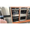 Image 1 : WHIRLPOOL 24" DOUBLE WALL OVEN WITH CONVECTION. MODEL WOD52ES4MZ RETAIL $3,750 SERIAL EAC0300705