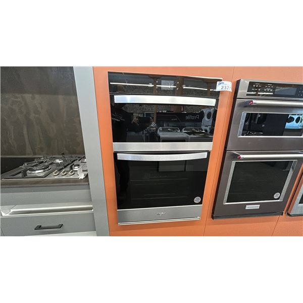 WHIRLPOOL 5.7 CU FT COMBO WALL OVEN W/ AIR FRYER. MODEL WOEC502LZ RETAIL $5,600 SERIALO DC5012080