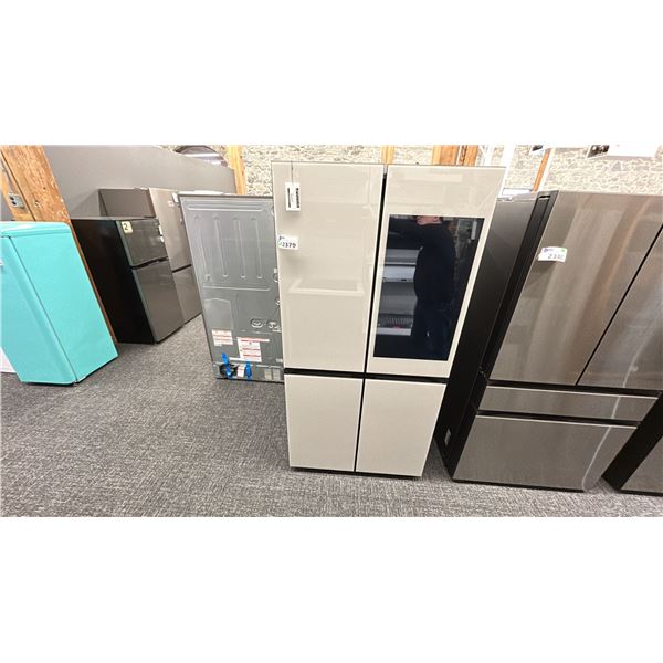 SAMSUNG BESPOKE 23 CU FT 35.8 W X 70.8H. RF23DB990012AC RETAIL $6,500 SERIAL 1N6P43BX1000005