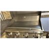 Image 2 : BULL 30" BUILT IN STYLE COMMERCIAL STYLE GRIDDLE-PROPANE MODEL 92008 RETAIL $4700