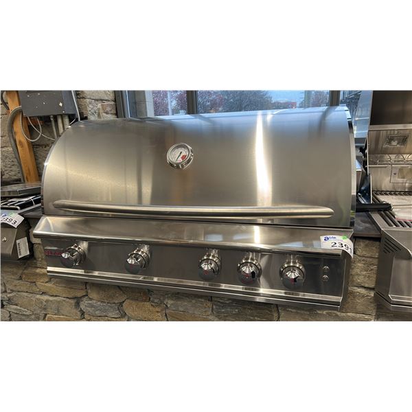 BLAZE PROFESSIONAL 44" WIDE BUILT IN STYLE GRILL WITH ROTISSERIE.  4 BURNER WITH REAR BURNER.