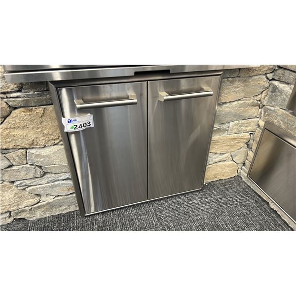 COYOTE OUTDOOR LIVING BUILT IN TYPE DOUBLE DRAWER FRONT-STAINLESS. 26"X25"H PULLOUTS