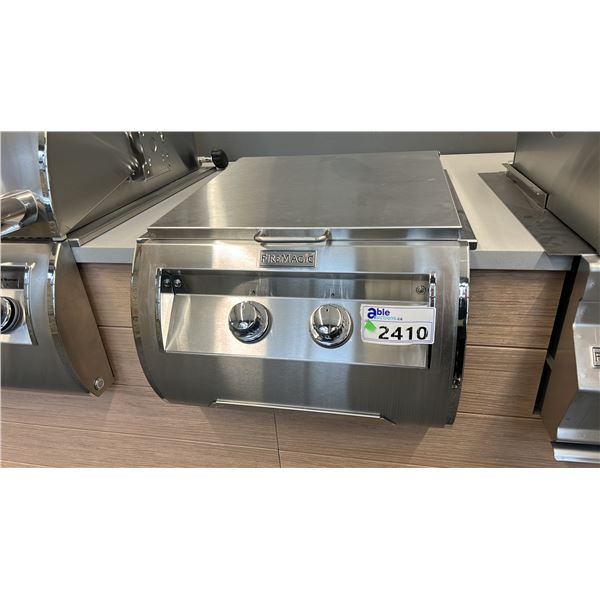 FIREMAGIC BUILT IN STYLE INFRARED SIDE BURNER 20"W NATURAL GAS DOUBLE SEARING STATION MODEL 32885-1