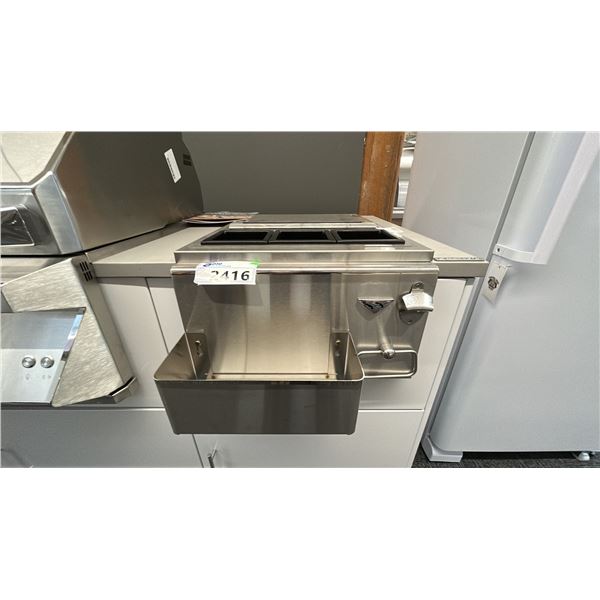 TWIN EAGLES 18"W X 24"D OUTDOOR SINK WITH REMOVABLE COVER AND BOTTLE WELLS MODEL TEOS24B