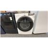 Image 1 : WHIRLPOOL DRYER MODEL YWED5720RW SN ME4204174