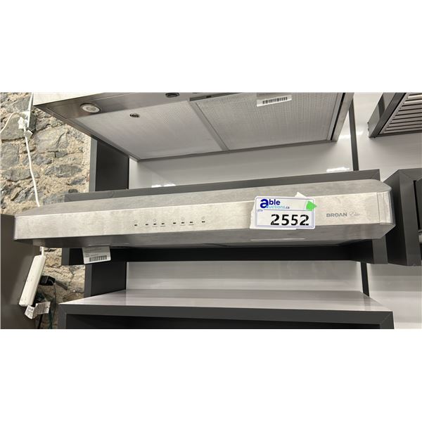 BROAN ELITE CORTEO SERIES 600 CFM. MODEL ERLE130SS