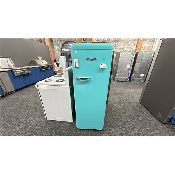 EPIC 9 CU FT RETRO ALL FRIDGE. 21"W X 60"H. MODEL ERAR88TIF