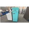 Image 1 : EPIC 9 CU FT RETRO ALL FRIDGE. 21"W X 60"H. MODEL ERAR88TIF