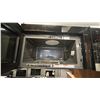 Image 2 : LG 30" ABOVE THE RANGE HOOD AND MICROWAVE. MODEL MVEM1825F