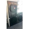 Image 1 : SAMSUNG TOWER WASHER DRYER 27" MODEL WH46DBH550EVAC SMART DIAL $3300